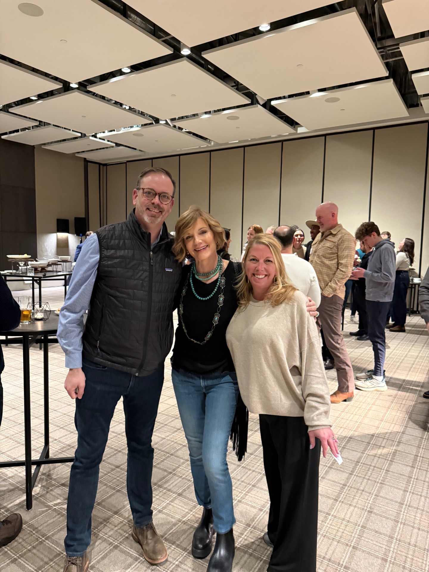 2b6ec4cb 830c 4dfa Bec6 D686db9533dd